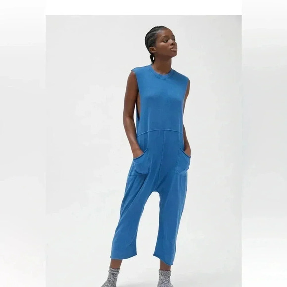 Out From Under Austin Sleeveless Jumpsuit W Medium 100% Cotton Urban Outfitters - Picture 1 of 15